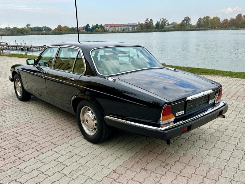 1986 Jaguar XJ oldtimer autó – Car-Garage Kft. Ráckeve – 3. fotó