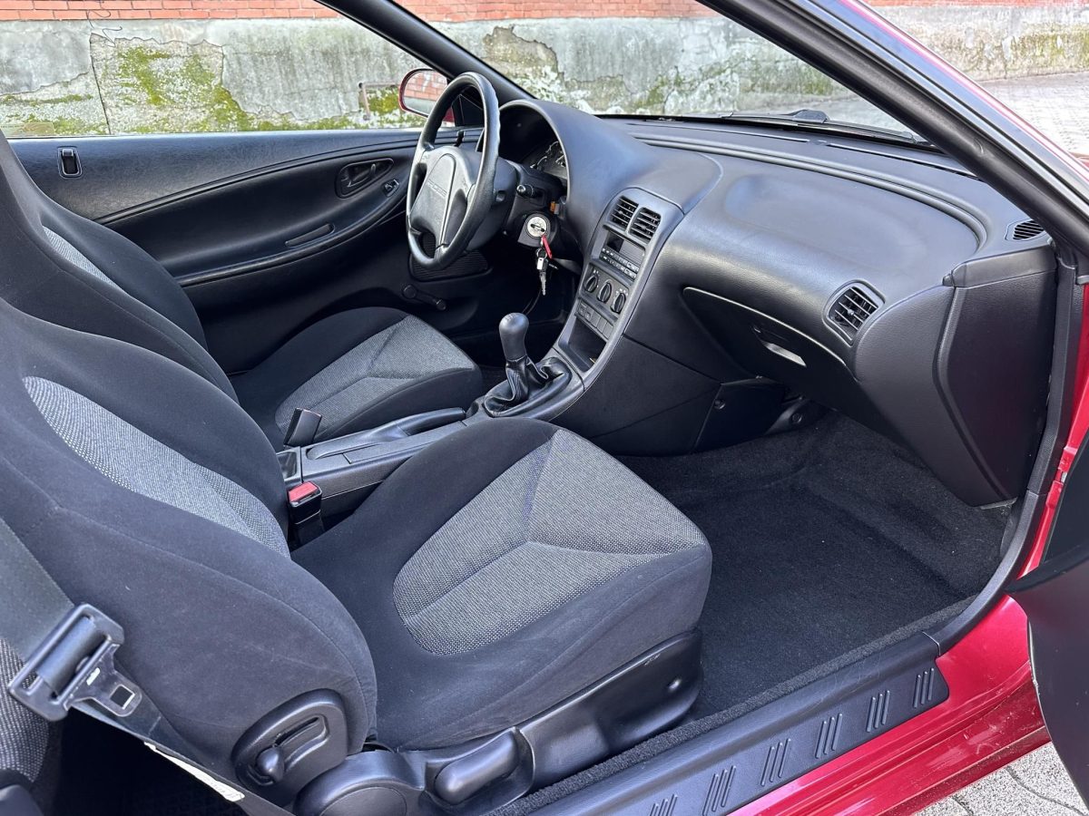 1993 Ford Probe oldtimer autó – Car-Garage Kft. Ráckeve – 6. fotó