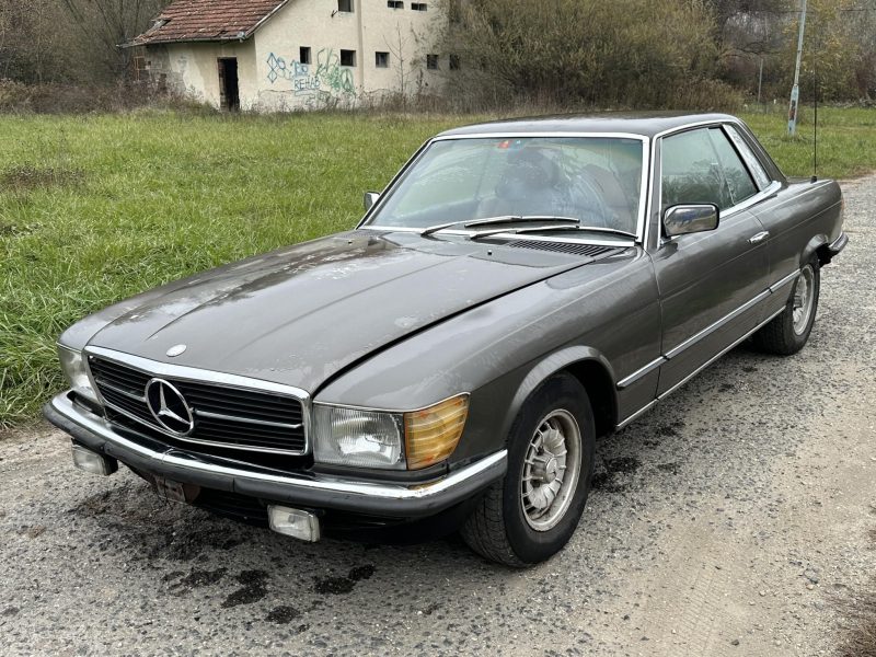 1981 Mercedes-Benz W 107 oldtimer autó – Car-Garage Kft. Ráckeve