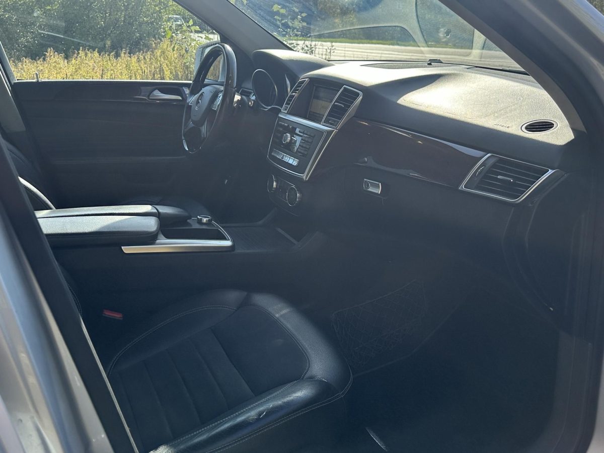 2011 Mercedes-Benz ML 350 használt autó – Car-Garage Kft. Ráckeve – 5. fotó