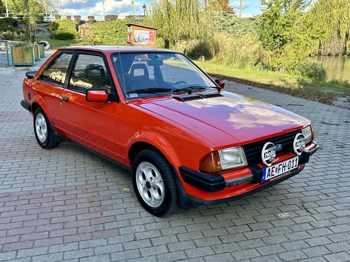 1980 Ford Escort oldtimer autó – Car-Garage Kft. Ráckeve – 2. fotó