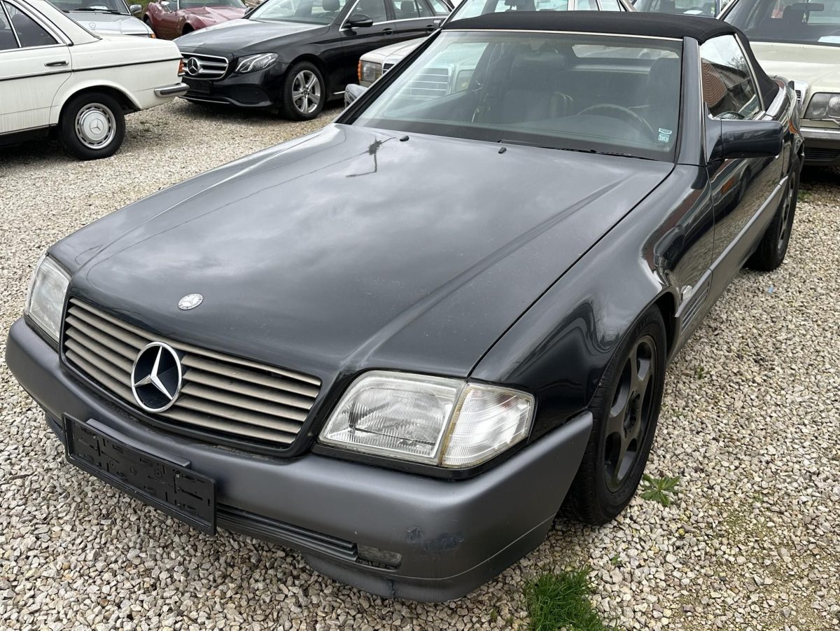 1989 Mercedes-Benz SL 500 oldtimer autó – Car-Garage Kft. Ráckeve
