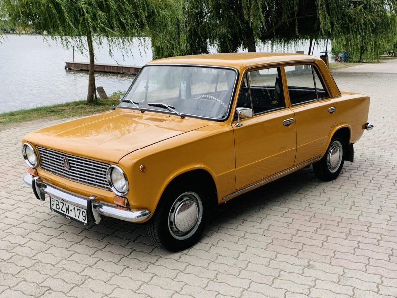 1981 Lada 2101 oldtimer autó – Car-Garage Kft. Ráckeve
