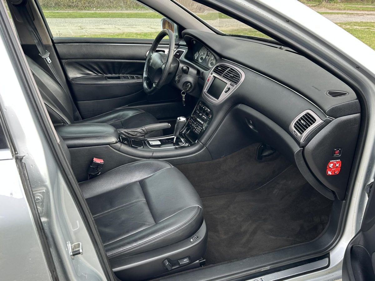 2010 Peugeot 607 használt autó – Car-Garage Kft. Ráckeve – 5. fotó