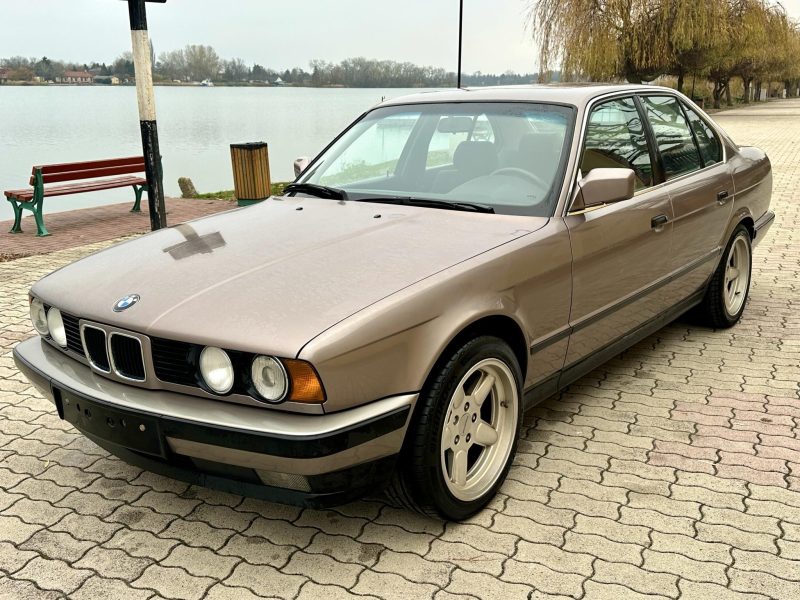 1989 BMW 530 oldtimer autó – Car-Garage Kft. Ráckeve
