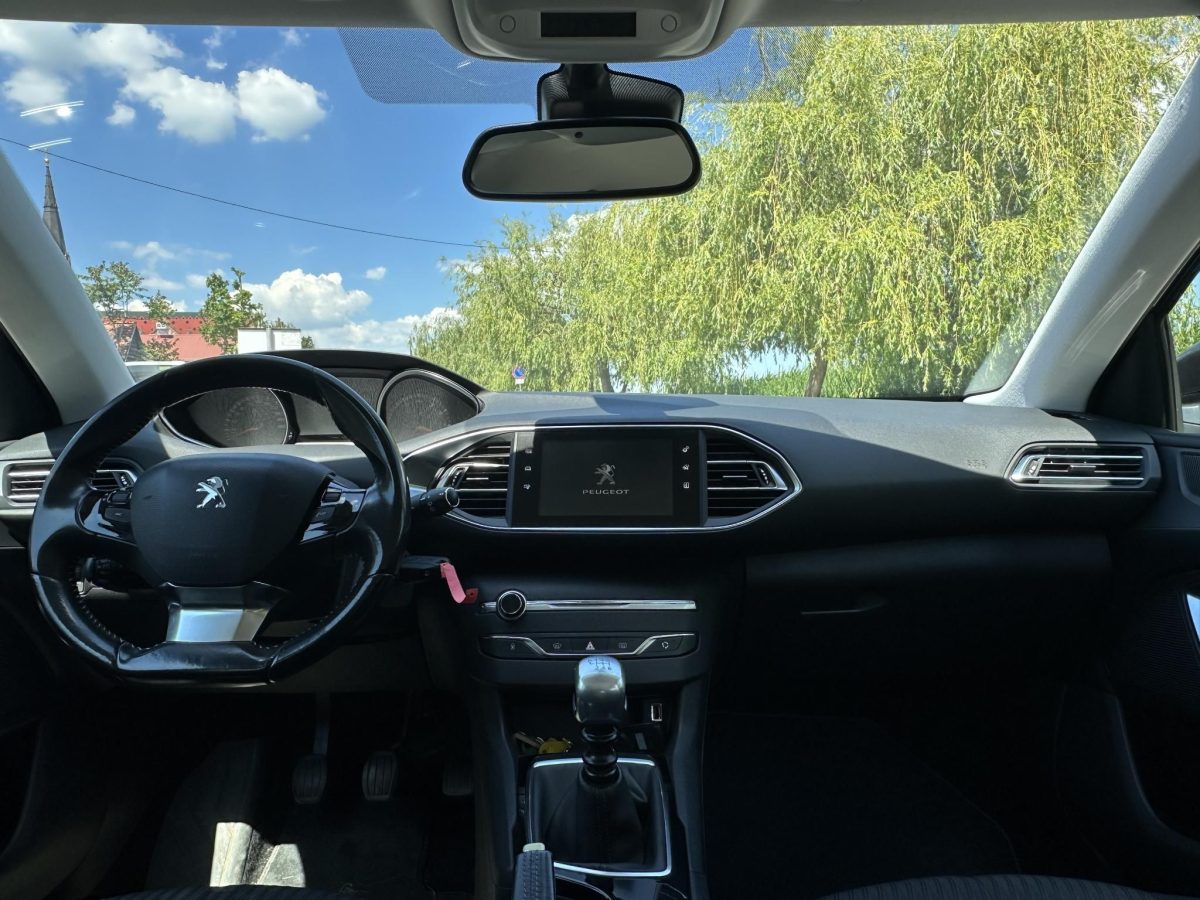 2014 Peugeot 308 használt autó – Car-Garage Kft. Ráckeve – 6. fotó