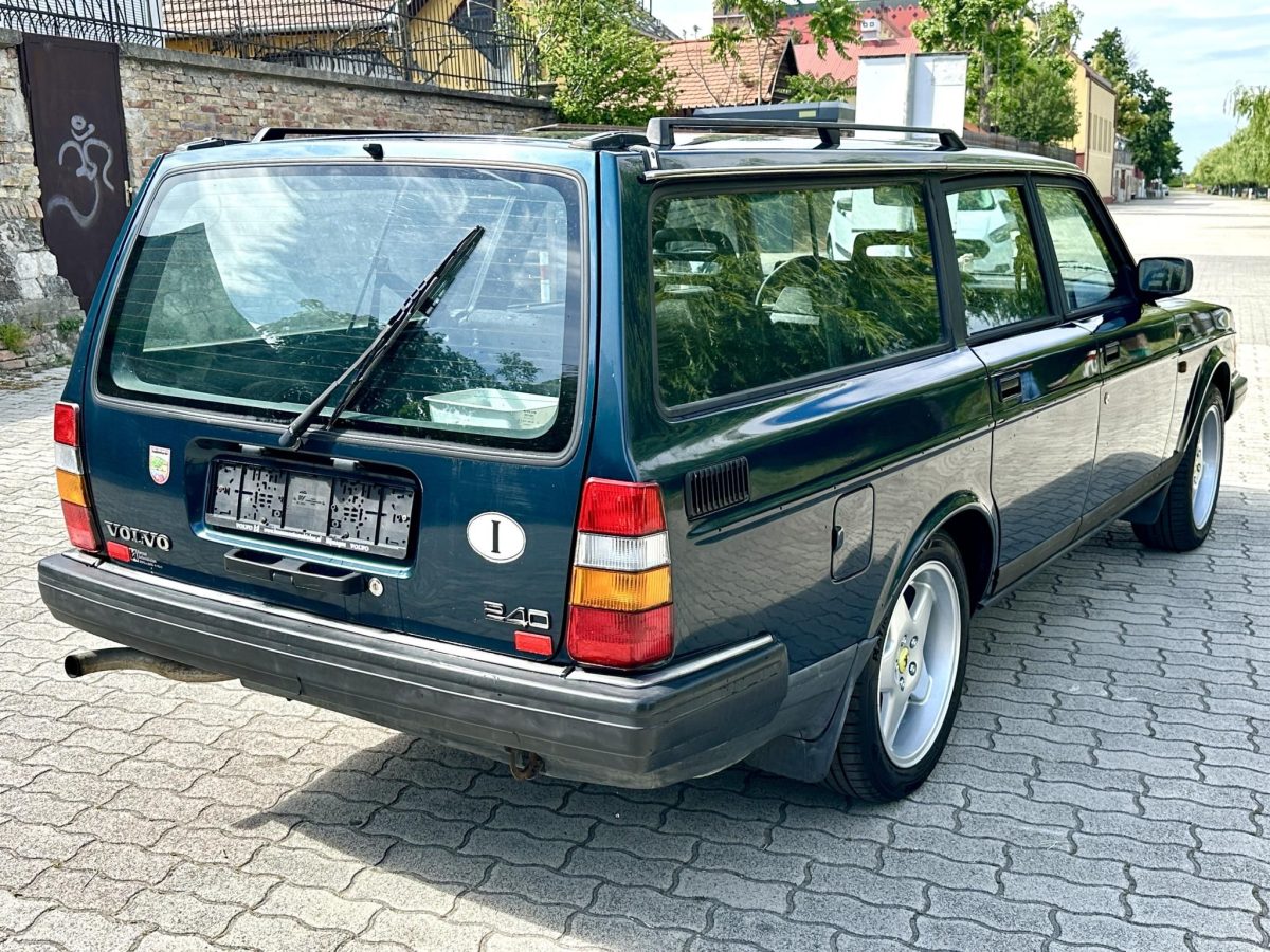 1992 Volvo 240 oldtimer autó – Car-Garage Kft. Ráckeve – 3. fotó