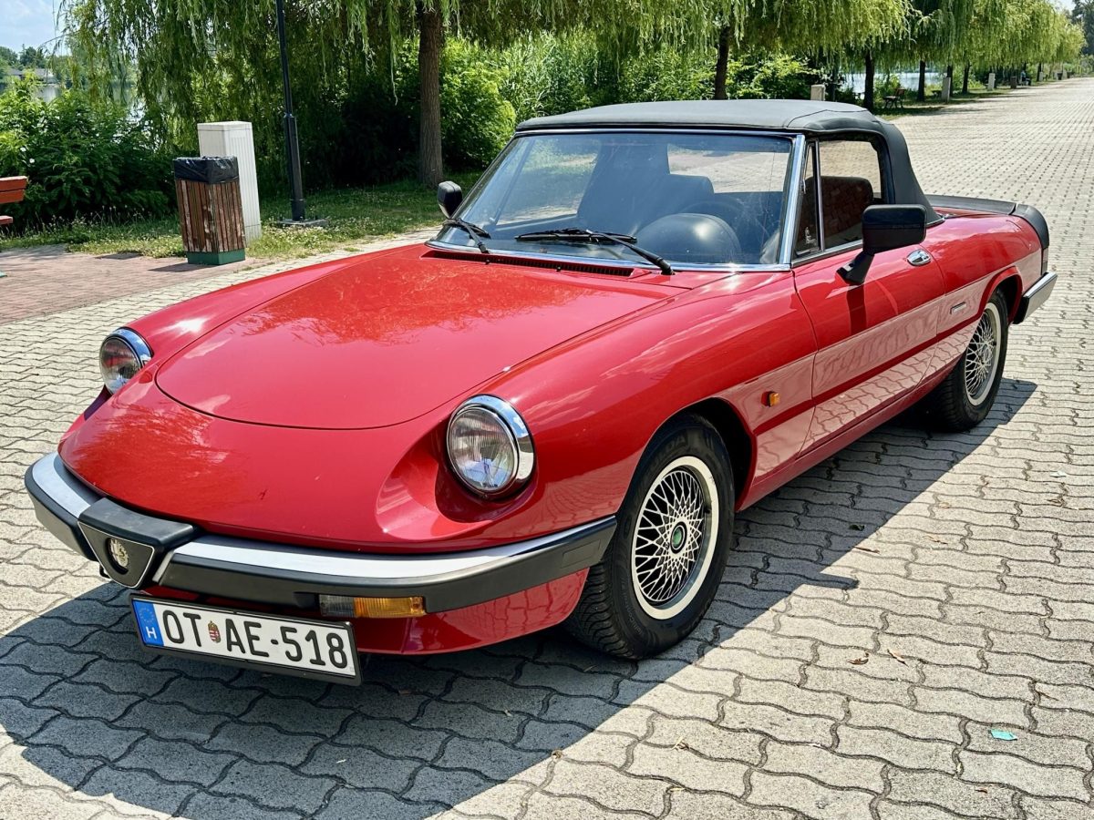 1987 Alfa Romeo Spider oldtimer autó – Car-Garage Kft. Ráckeve
