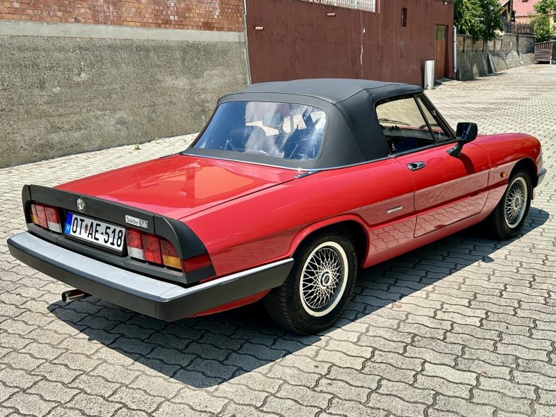 1987 Alfa Romeo Spider oldtimer autó – Car-Garage Kft. Ráckeve – 3. fotó