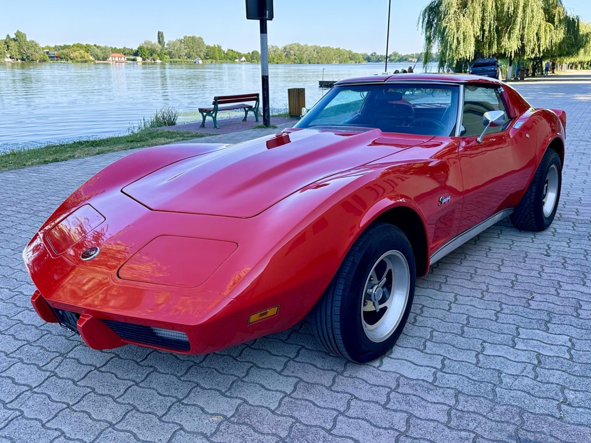 1975 Chevrolet Corvette oldtimer autó – Car-Garage Kft. Ráckeve